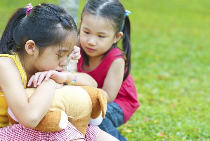 Dạy con cách cư xử Dạy con cách cư xử văn minh