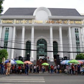 hoc-phi-dai-hoc-su-pham-tphcm-2019-2020